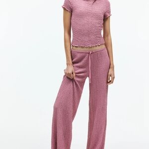 H&M Crinkled Lounge Set